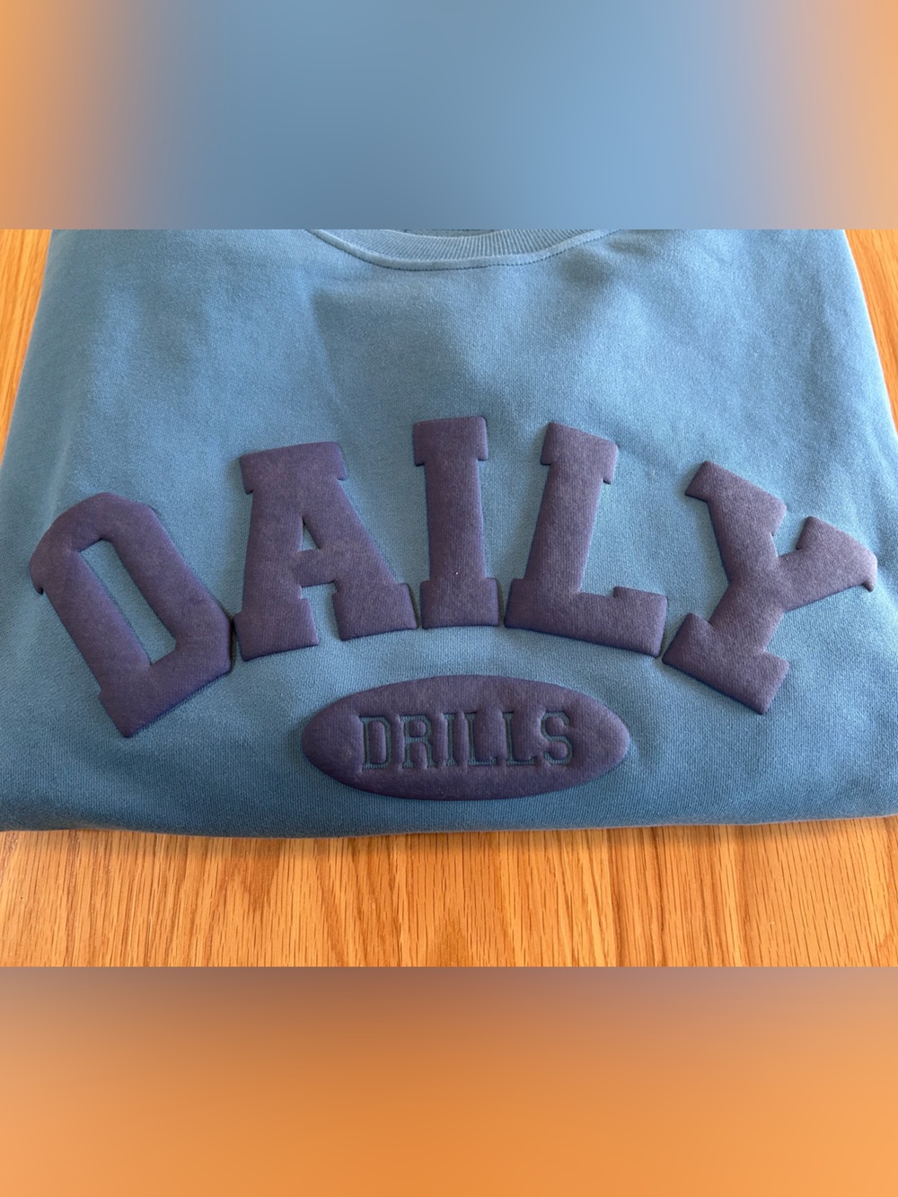 Daily Drills Oversized Daily Crew - Cabana + Navy with Tonal Patch Size M/L NWOT - Picture 4 of 12
